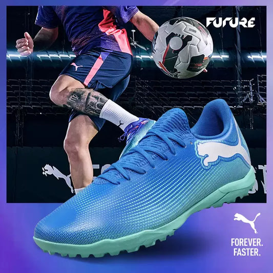 PUMA Mens TT Cleat Soccer Shoes 107943-01 One Piece Tongue Lace Up Football Boots