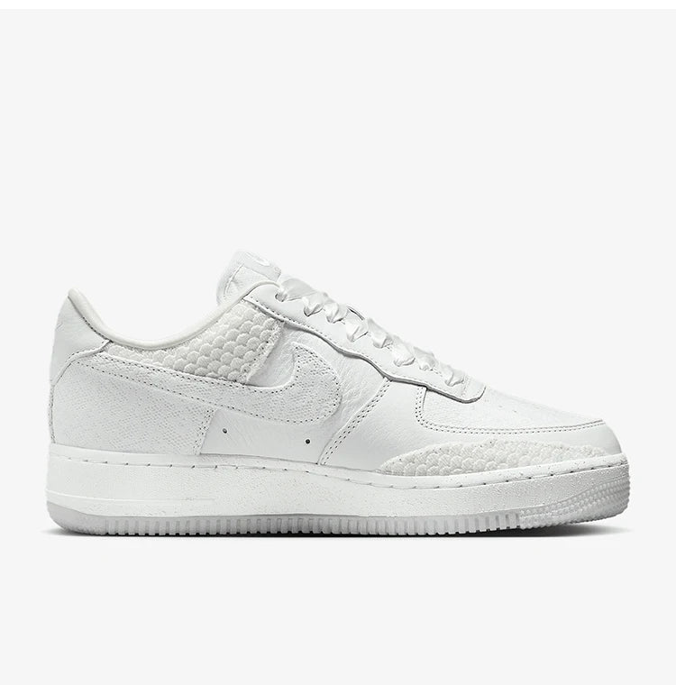 Nike Authentic Air Force 1 AF1 ženske klasične tenisice s debelim potplatom HV6011-111