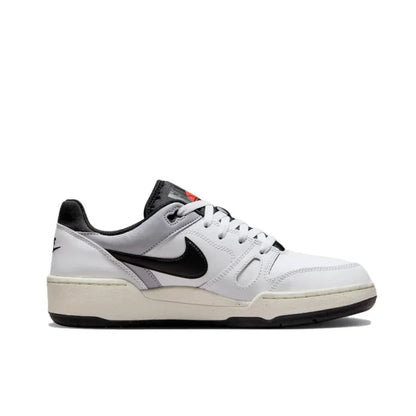 Nike Full Force – modische, bequeme, trendige, vielseitige Sneaker für den Alltag, den Weg zur Arbeit, Sport und Freizeit – Low-Top-Sneaker FB1362-101