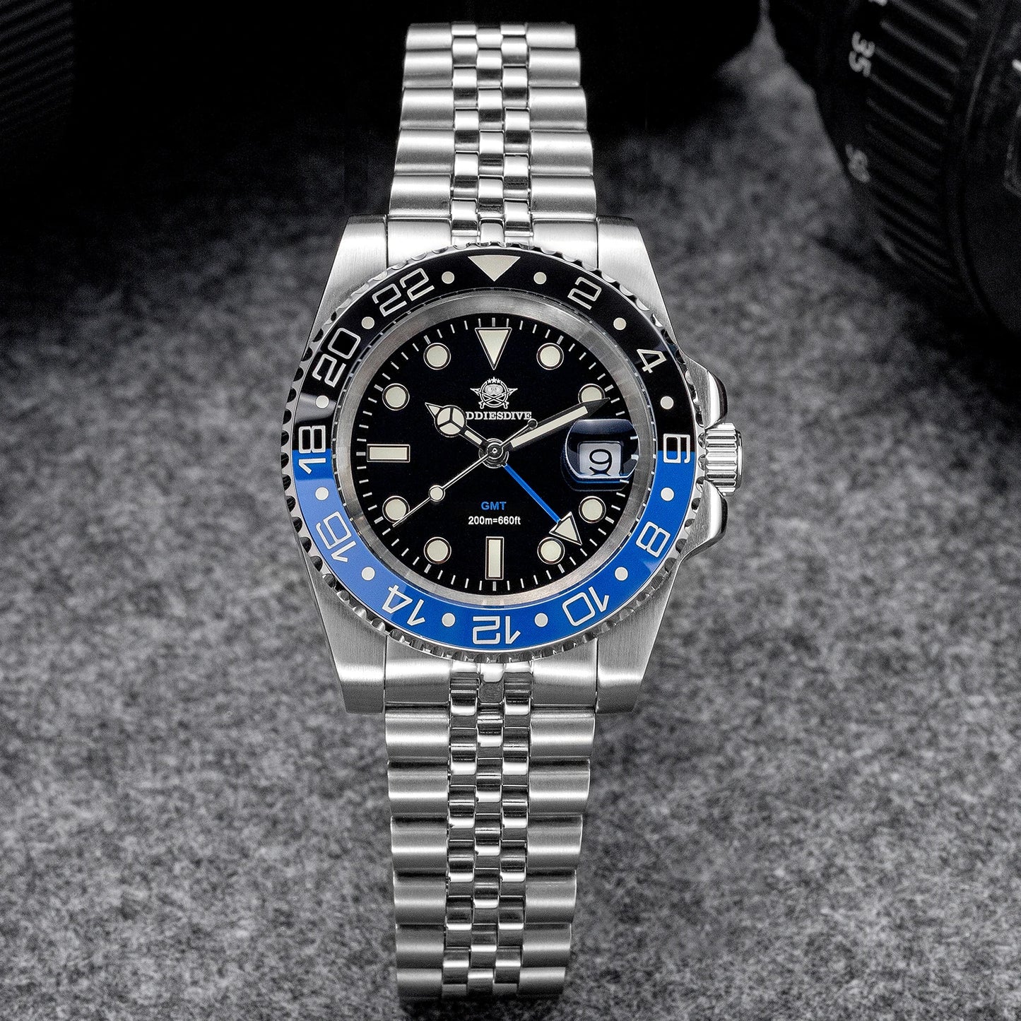 ADDIESDIVE Watch For Men Quartz GMT 20Bar Waterproof BGW9 Super Luminous 316L Stainless Steel Ceramic Bezel Watch