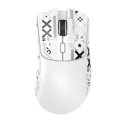 Attack Shark R1 bezdrátová Bluetooth herní myš, virální myš recenzovaná influencery, senzor PAW3311, frekvence odezvy 1000Hz
