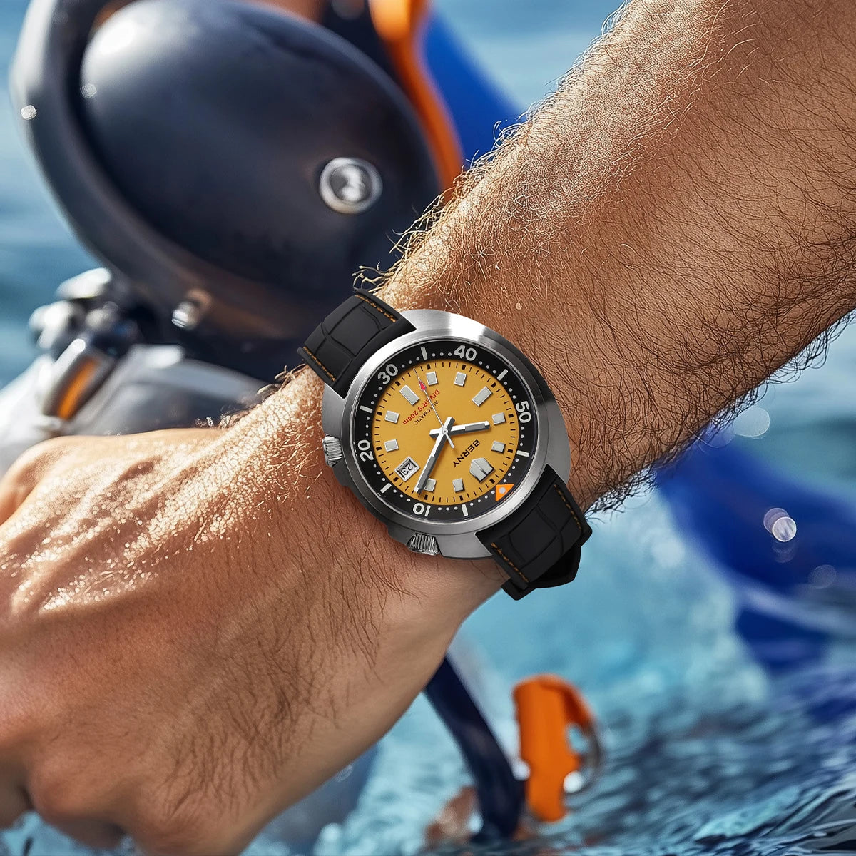 BERNY Automatic Dual Crown Diver Watch For Men Super Luminous Miyota 8215 Sapphire Swim Sport 20ATM Mechanical Men's Dive Watch