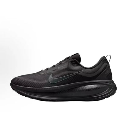 Nike Vomero 18 – tlumení, opora, nízká hmotnost, ideální pro běh a chůzi, pohodlné unisexové běžecké boty HM6803-300
