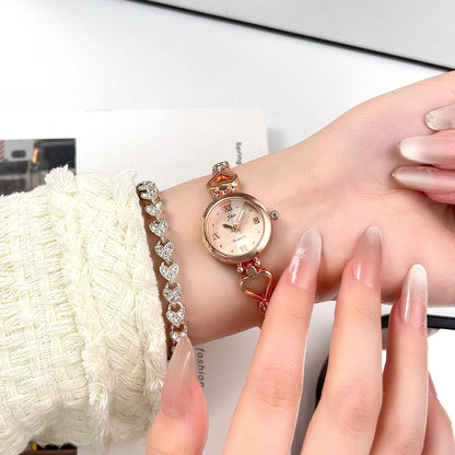 UTHAI CQ398 Fashionable Women watch exquisite heart bracelet waterproof quartz watch light luxury clock gift，watches for woman