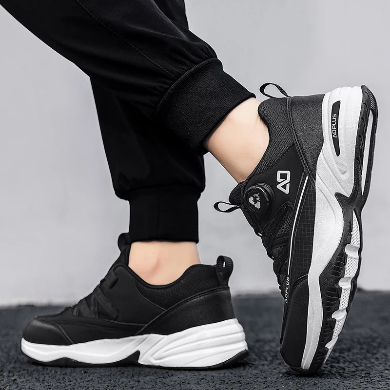 New Fashionable Hiking shoes, Comfortable and Breathable Men's Casual sports shoes, Outdoor walking shoes, black and Gray colors