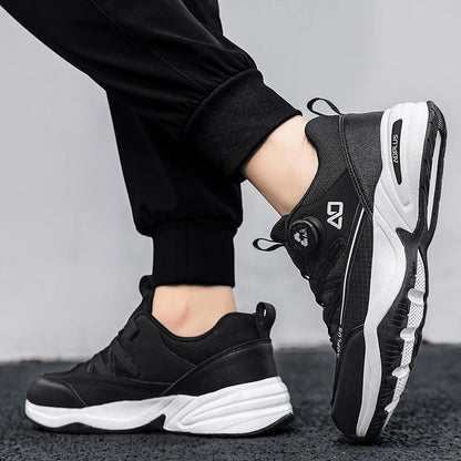 New Fashionable Hiking shoes, Comfortable and Breathable Men's Casual sports shoes, Outdoor walking shoes, black and Gray colors