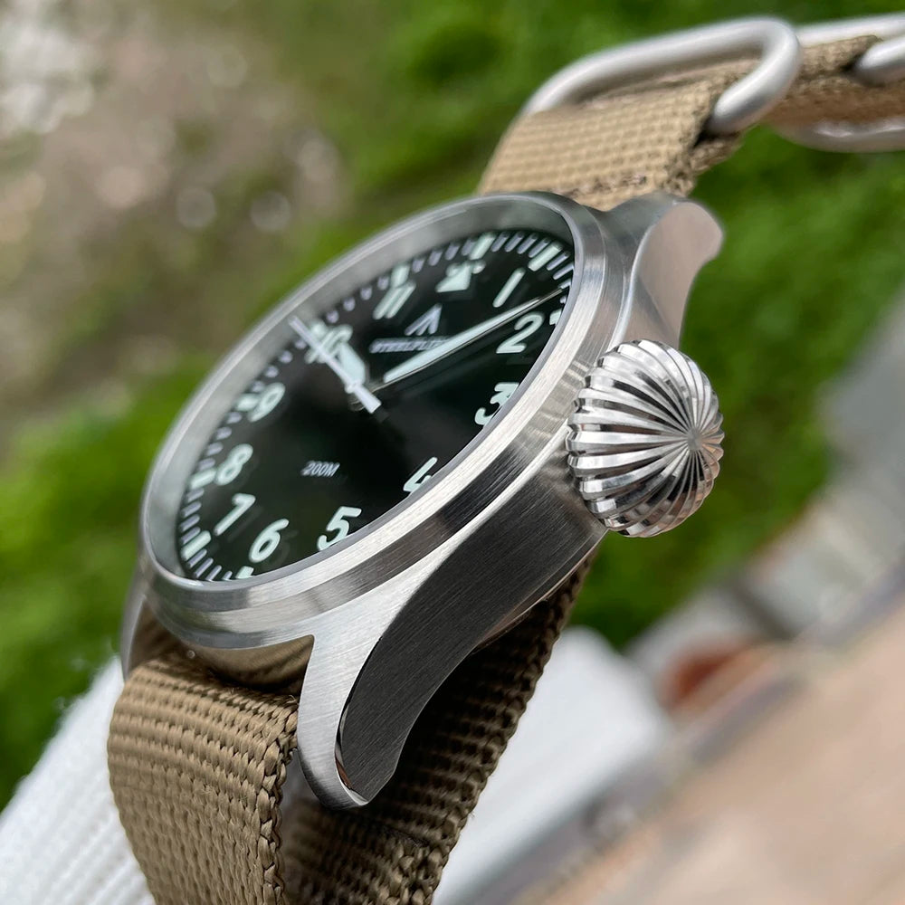 STEELFLIER Official SF743 Quartz Pilot VH31 Steel Strap Onion Crown 20Bar Waterproof Sapphire Crystal Luxury Dive Luminous Watch