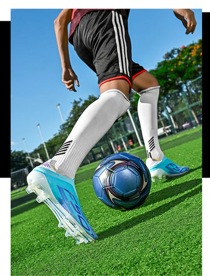 Nouvelles chaussures de football pour hommes, crampons, baskets légères de haute qualité, pour l'entraînement sur gazon, bottes de football très vendues, antidérapantes, mi-hautes, pour l'extérieur.