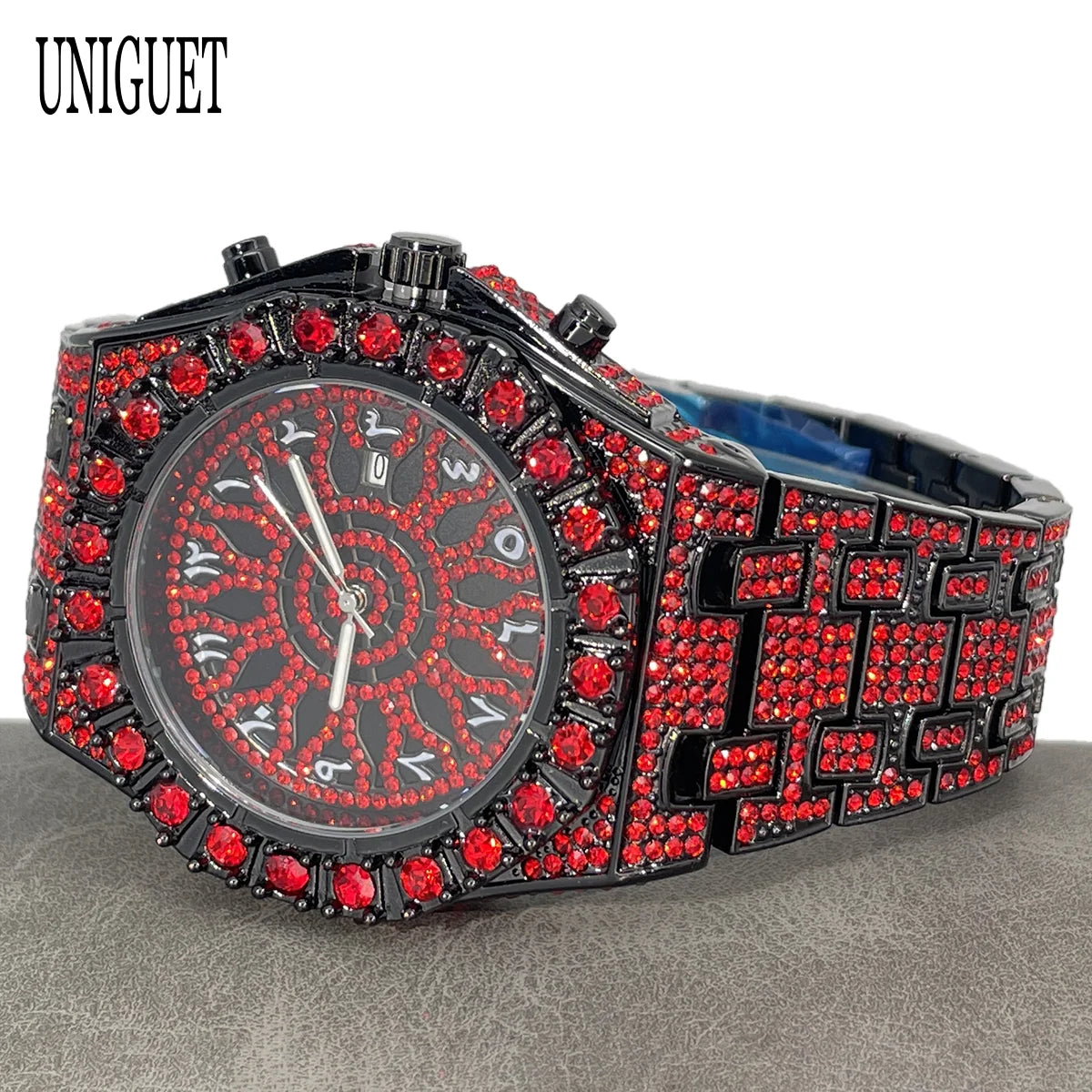 UNIGUET Hip Hop Wristwatch For Men Luxury lce Out Full Diamond Watches Fashion Green Watch Waterproof Clock Man 2026 Hot Sale