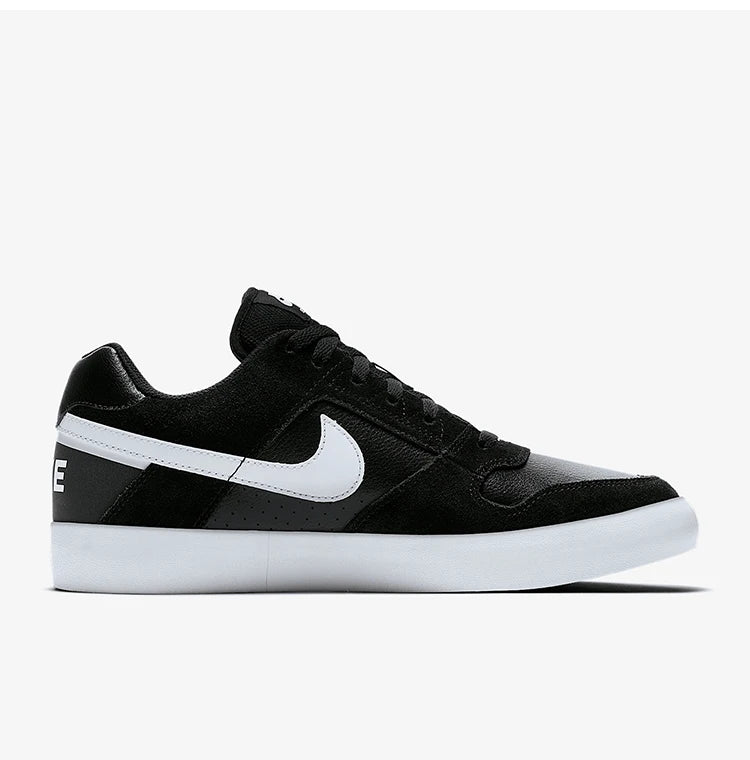 Nike Original Herren-Modelle der aktuellen Saison: Bequeme, strapazierfähige Freizeitsneaker mit dicker Sohle und Schnürung 942237-010