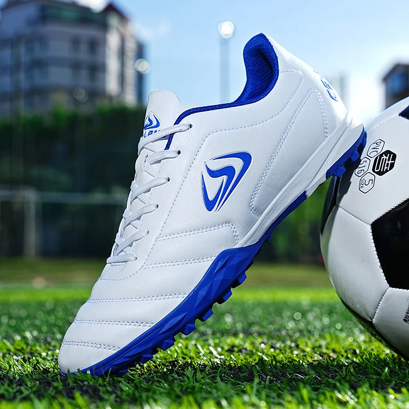 Nouvelles chaussures de football pour hommes, chaussures de soccer d'extérieur TF FG, crampons pour terrain en herbe, chaussures d'entraînement confortables, chaussures de match, futsal, chaussures de sport respirantes pour