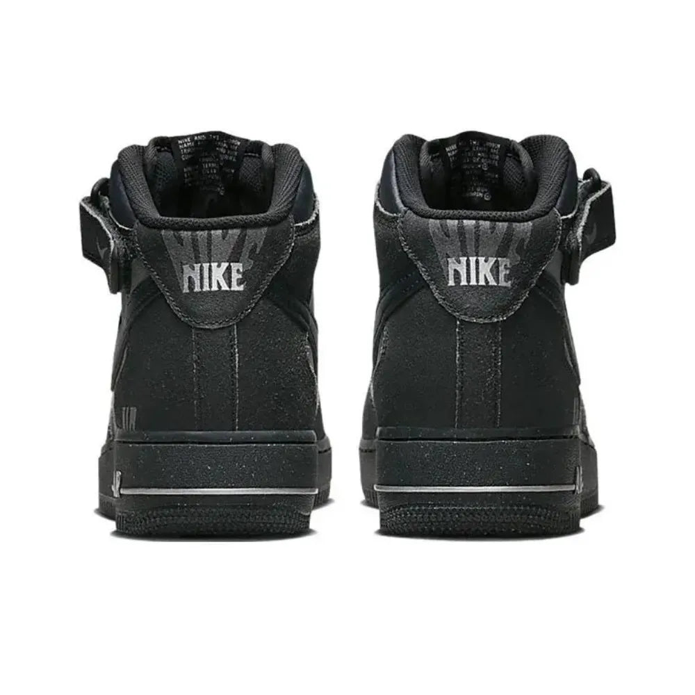 Унисекс кецове Nike Air Force 1 Mid - опора за глезена, класически омекотен комфорт и издръжливост за целодневно носене DQ7666-001