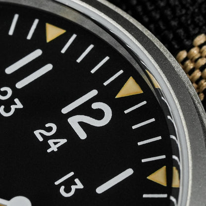 Militado ML07 Quartz Watches VH31/Miyota 2035 Movement Domed Sapphire Crystal Military Watch 100m Waterproof Luminous Mens Watch