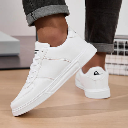 Leather Men White Sneakers Breathable Skateboarding Shoes Men's Outdoor Walking Running Shoes Couple Casual Shoes Size 36-45