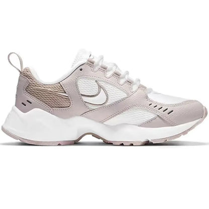 Nike Air Heights – gepolsterte, bequeme und leichte, atmungsaktive, rutschfeste und strapazierfähige Laufschuhe für den Alltag CI0603-102