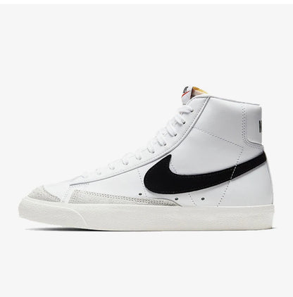 Nike Authentic 202 Frühjahrsneuheit BLAZER LOW LX Damen-Sport-Sneaker mit Schnürung für den Alltag CZ1055-100