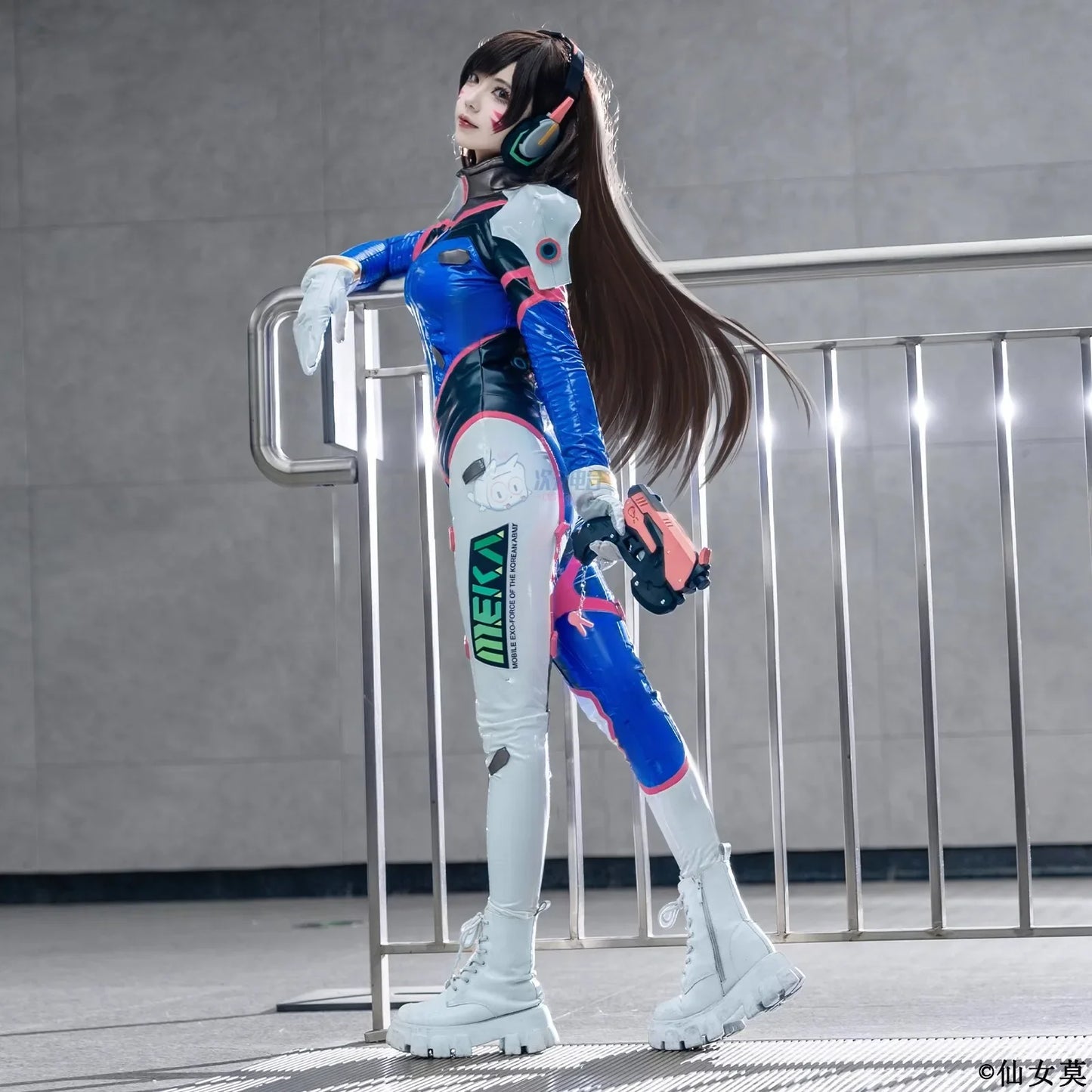Kostým na cosplay Hana D.Va z hry Overwatch pre ženy – roztomilý elastický kožený overal Zentai na Halloween, karneval a párty