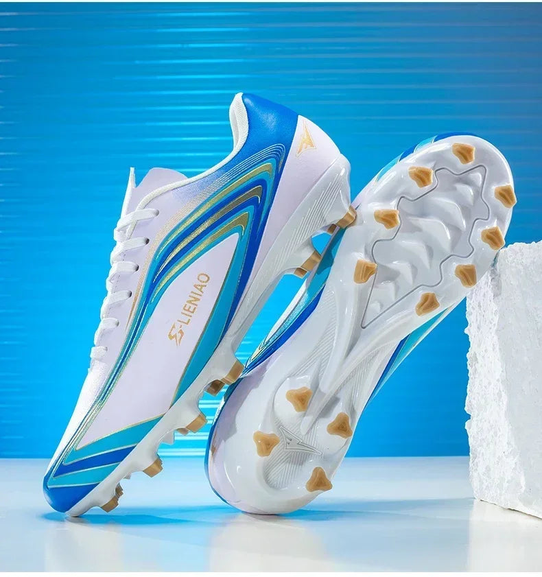 Nouvelles chaussures de football pour hommes, crampons de futsal, chaussures de soccer, chaussures de match, baskets d'intérieur de haute qualité, best-seller, antidérapantes, pour entraînement et extérieur