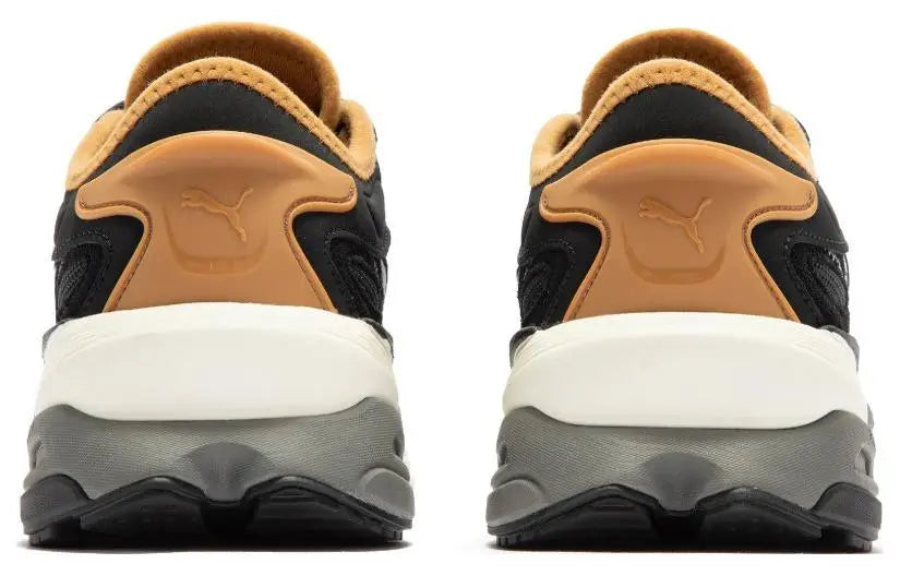 Baskets Puma Extent Nitro Heritage Jet Black Brown, couleur blanc pâle, 385556-01.
