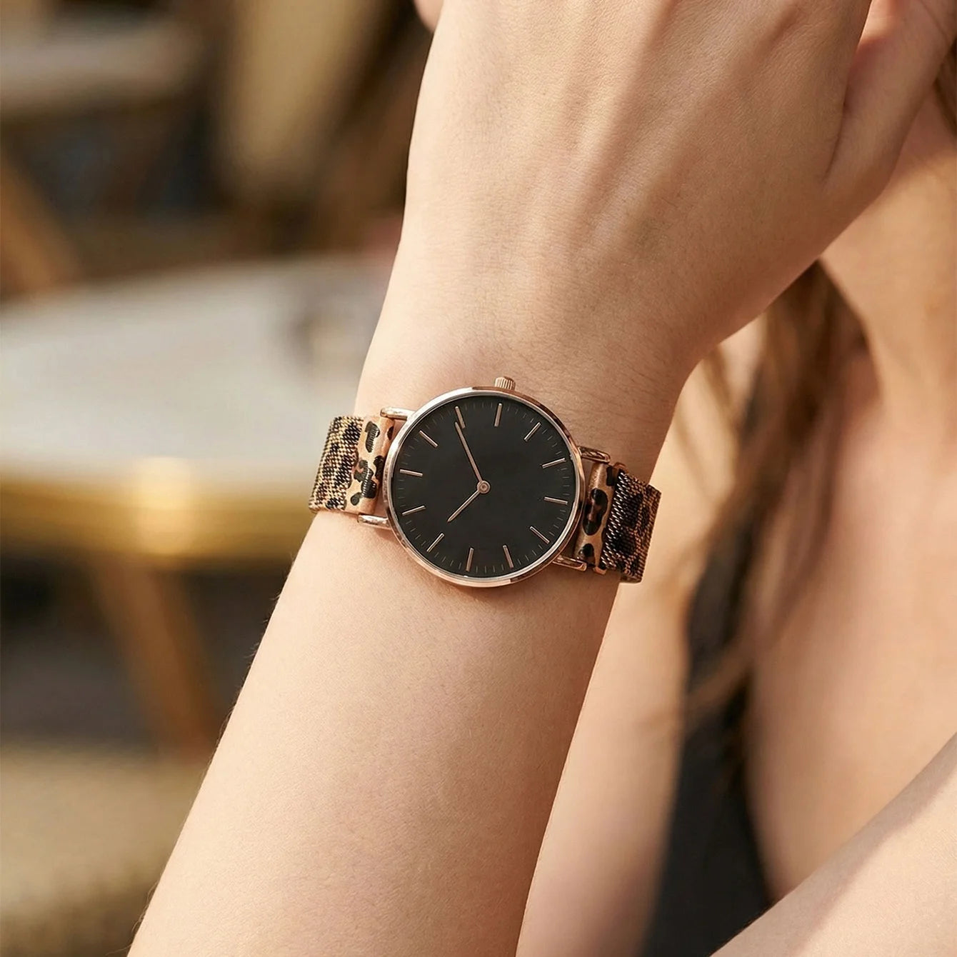 Ultra-thin Fashion Women's Watches Luxury Leopard Pattern Mesh Band Ladies Quartz Wristwatches Minimalist Female Clock Reloj
