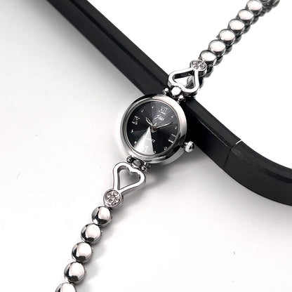 UTHAI CQ398 Fashionable Women watch exquisite heart bracelet waterproof quartz watch light luxury clock gift，watches for woman