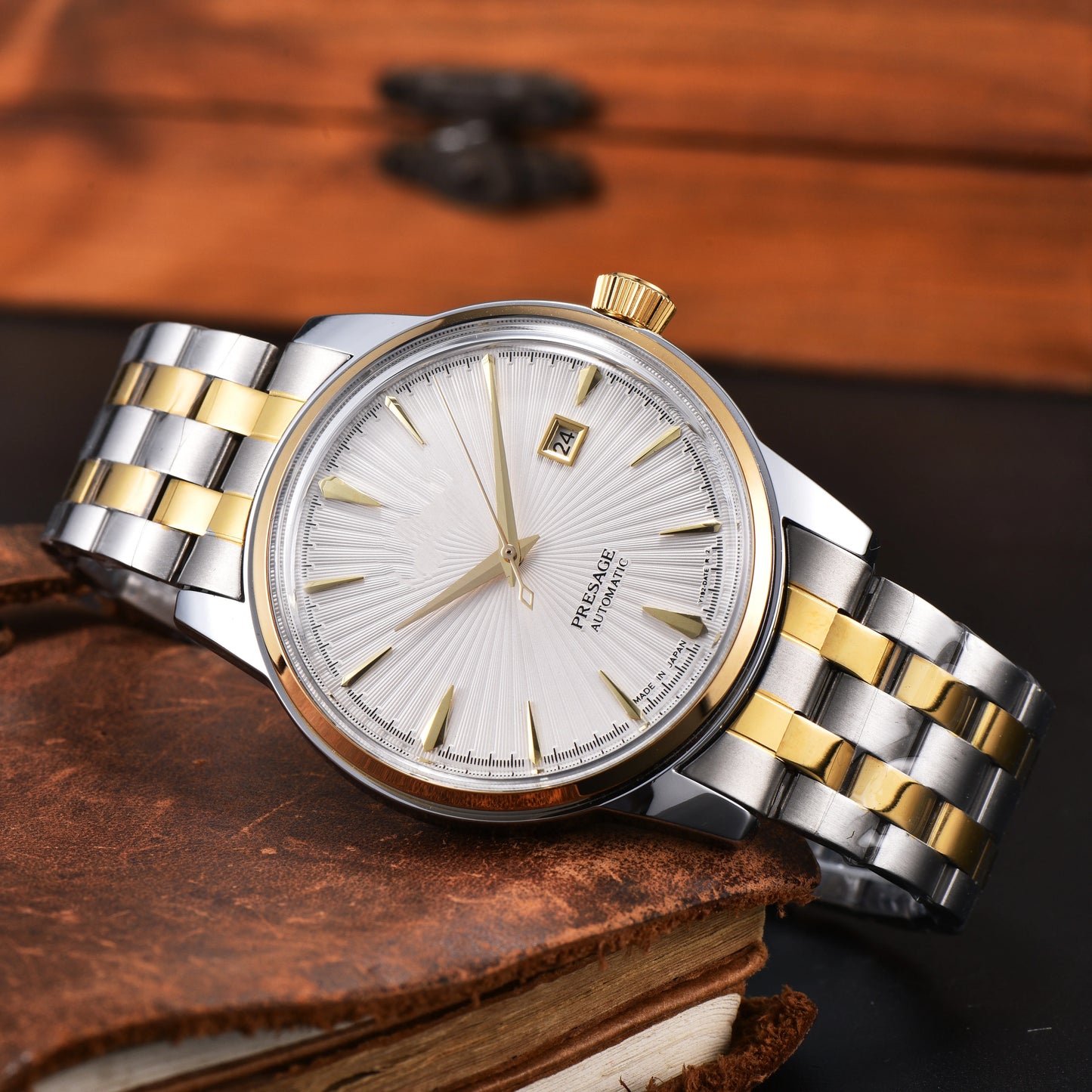 Luxury Retro Men's Self-Winding Automatic Mechanical Watch Radial Sunburst Textured Dial Single Calendar Date Window Polished Stainless Steel Link Bracelet Waterproof Business Dress Male Watch Silver Gold Two Tone Options