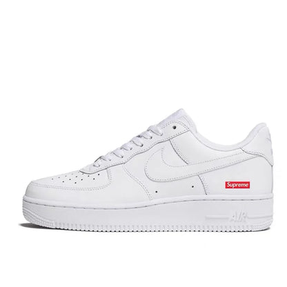 „Nike Air Force 1 '07“ – stilingi ir universalūs, neslystantys ir patvarūs riedlentininkų bateliai, klasikinės rudos spalvos, CJ9179-200