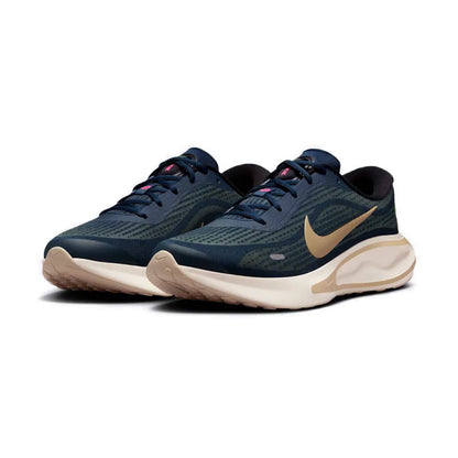 Nike Journey Run: Bequeme, vielseitige, atmungsaktive und leichte Low-Top-Freizeit-Laufschuhe für Herren – Blau FN0228-403