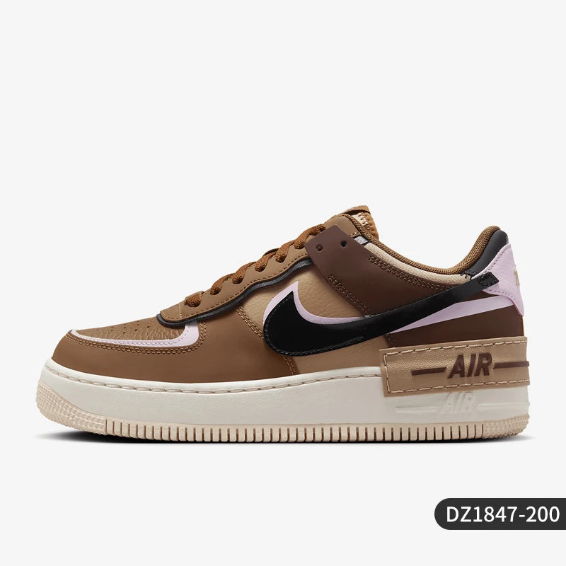 Nike originalne ženske lagane klasične tenisice na platformu DZ1847-200