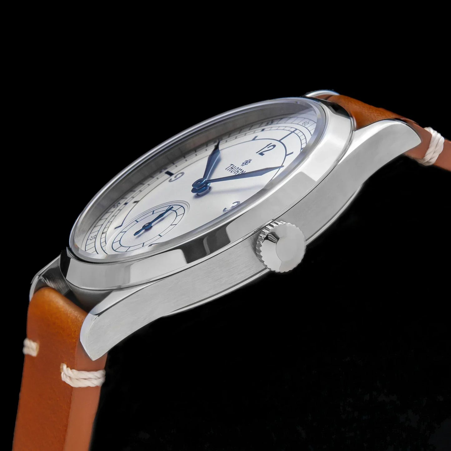 THORN T001 Quartz Watch 316L Stainless Steel Sapphire Crystal Waterproof Grilled Blue Hands Fashion Business Men WomenWatch