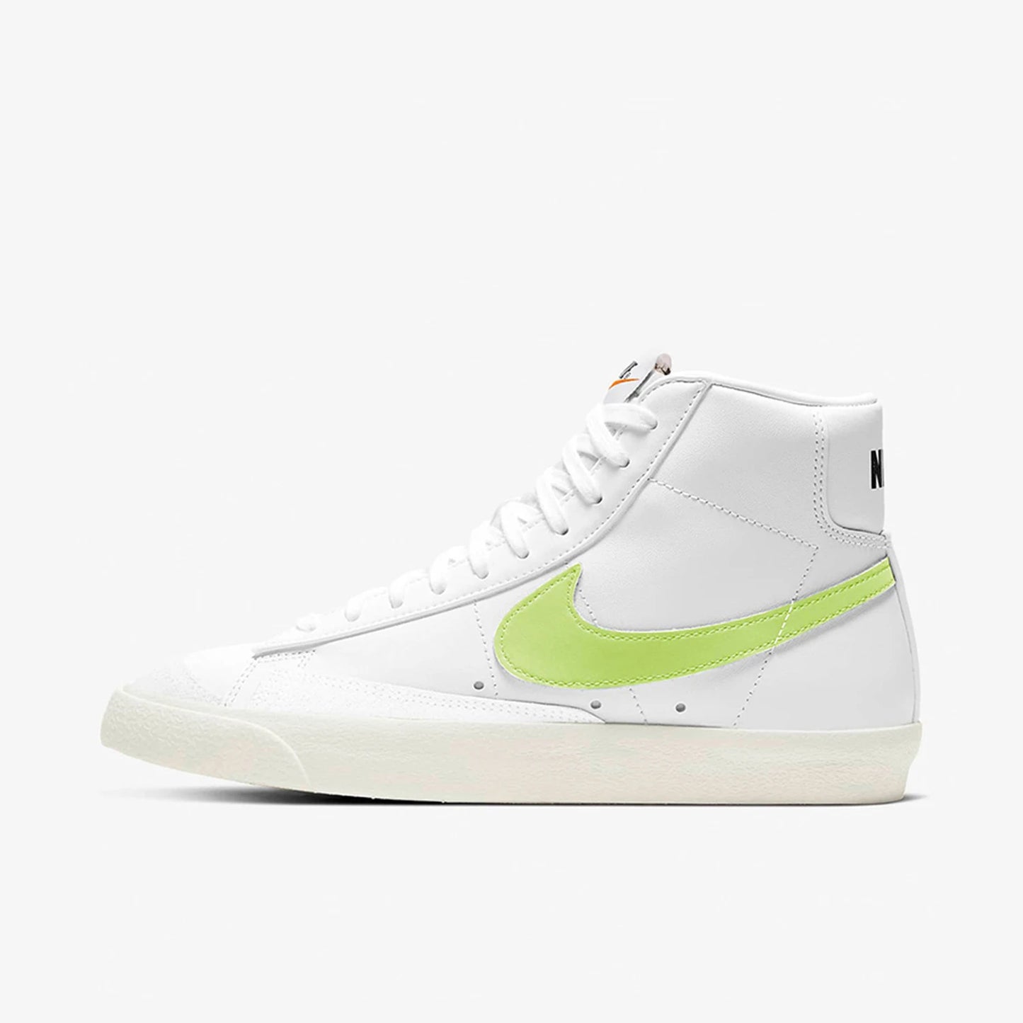 Nike Authentic Blazer Sapatilhas Casuais de Cano Médio para Mulher com Envolvimento Antiderrapante CZ1055-108