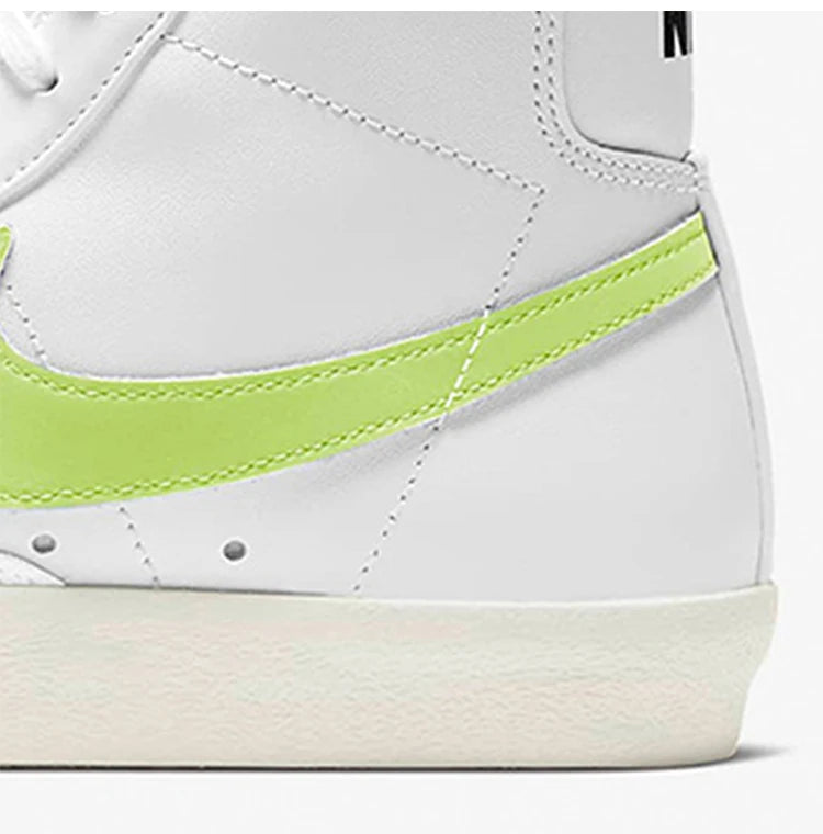 Nike Authentic Blazer Sapatilhas Casuais de Cano Médio para Mulher com Envolvimento Antiderrapante CZ1055-108