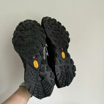 2026 Luxury Brand Trail Running Shoes Men Women Quick Lacing Outdoor Sports Shoes Unisex Anti Slip Jogging Shoe Couples