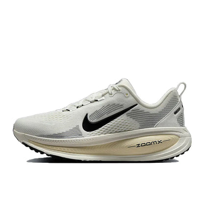 Nike Vomero 18 – tlumení, opora, nízká hmotnost, ideální pro běh a chůzi, pohodlné unisexové běžecké boty HM6803-300