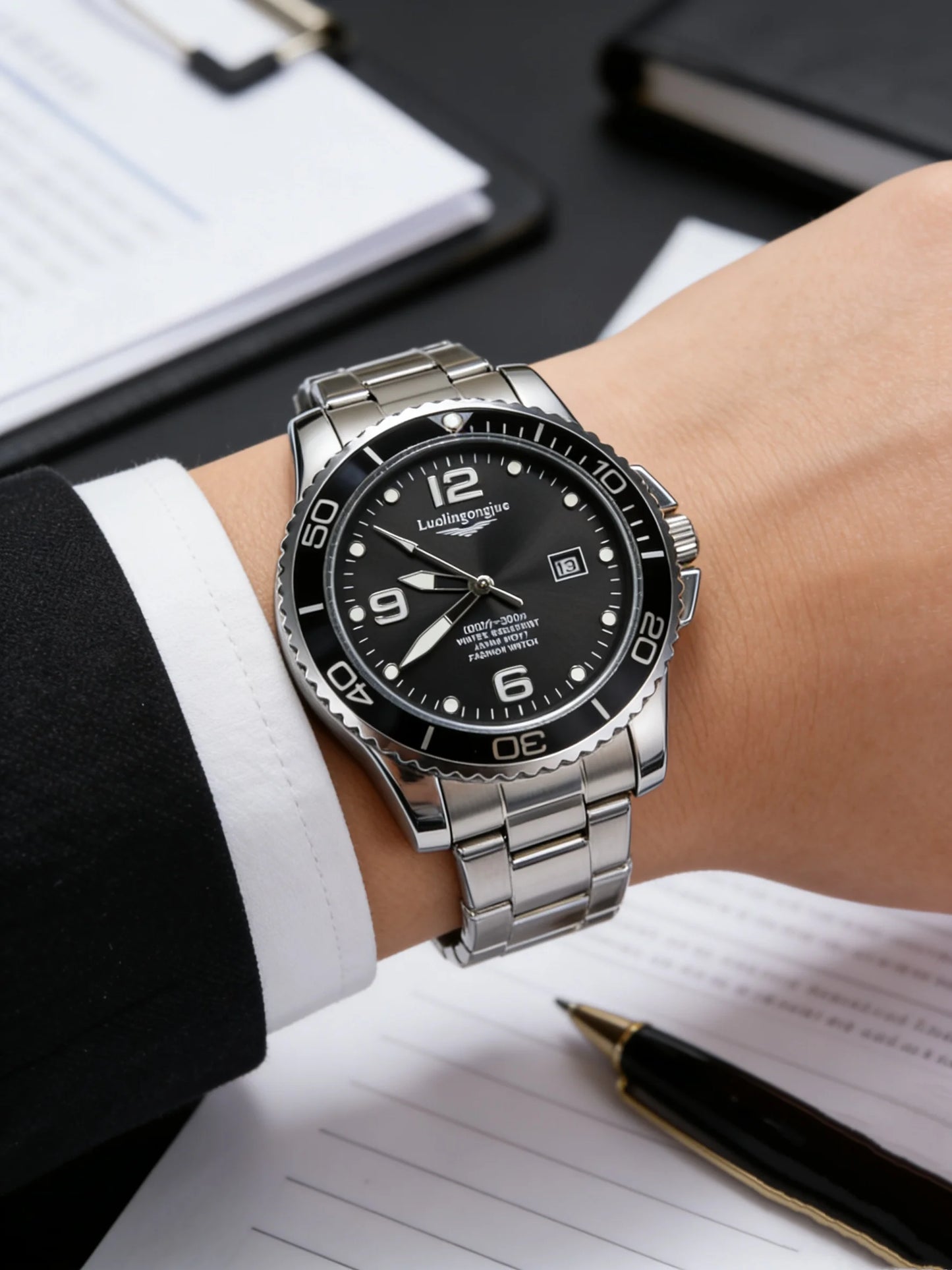Men's Luxury Diving Quartz Watch, Classic Style, Waterproof, Luminous Calendar, Stainless Steel Strap, Business Casual Style, Men's Watch, High-Quality Gift, Gift for Men