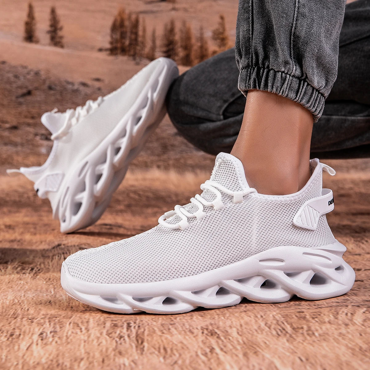 Men Casual Sport Shoes Breathable Lightweight Sneakers Outdoor Mesh Black Running Shoes Athletic Jogging Tennis Walking Shoes