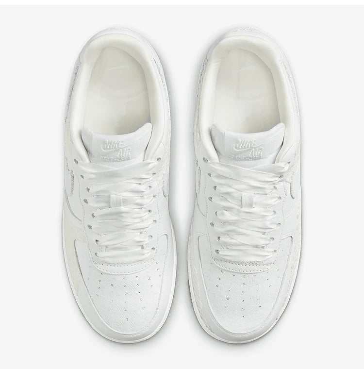 Nike Authentic Air Force 1 AF1 ženske klasične tenisice s debelim potplatom HV6011-111