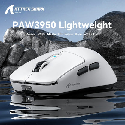 Mouse gaming Attack Shark R6 ultra leggero 38g, wireless PAW3950 con frequenza di polling 8K, Nordic 52840, 24000DPI, tri-mode