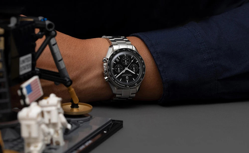 Relógio para homem PAGANI DESIGN «New Moon» – Relógio de quartzo de luxo, cronógrafo, vidro de safira com tratamento antirreflexo, luneta em cerâmica, ponteiros luminescentes