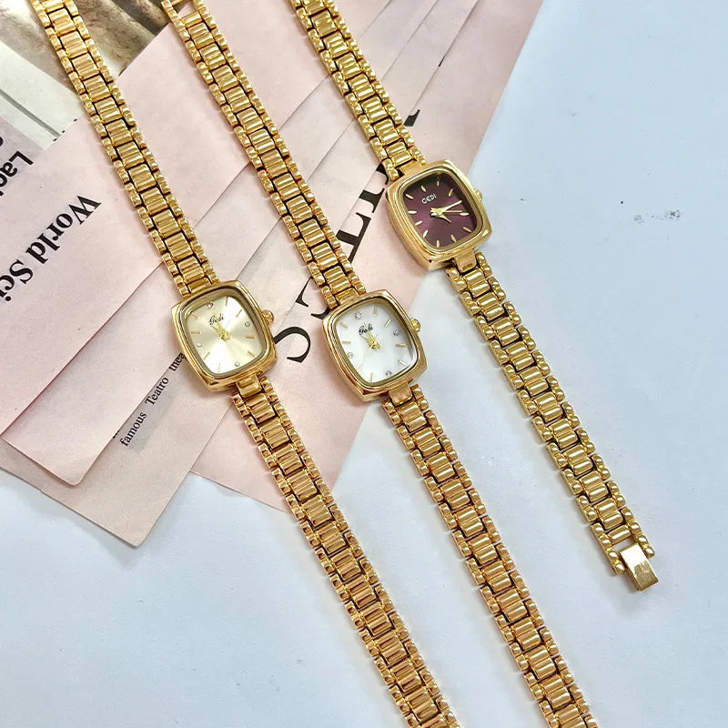 New Gold Watch Women Light Luxury Brand Waterproof Simple Retro Steel Strip Female Student Temperament Fashion Quartz Wristwatch
