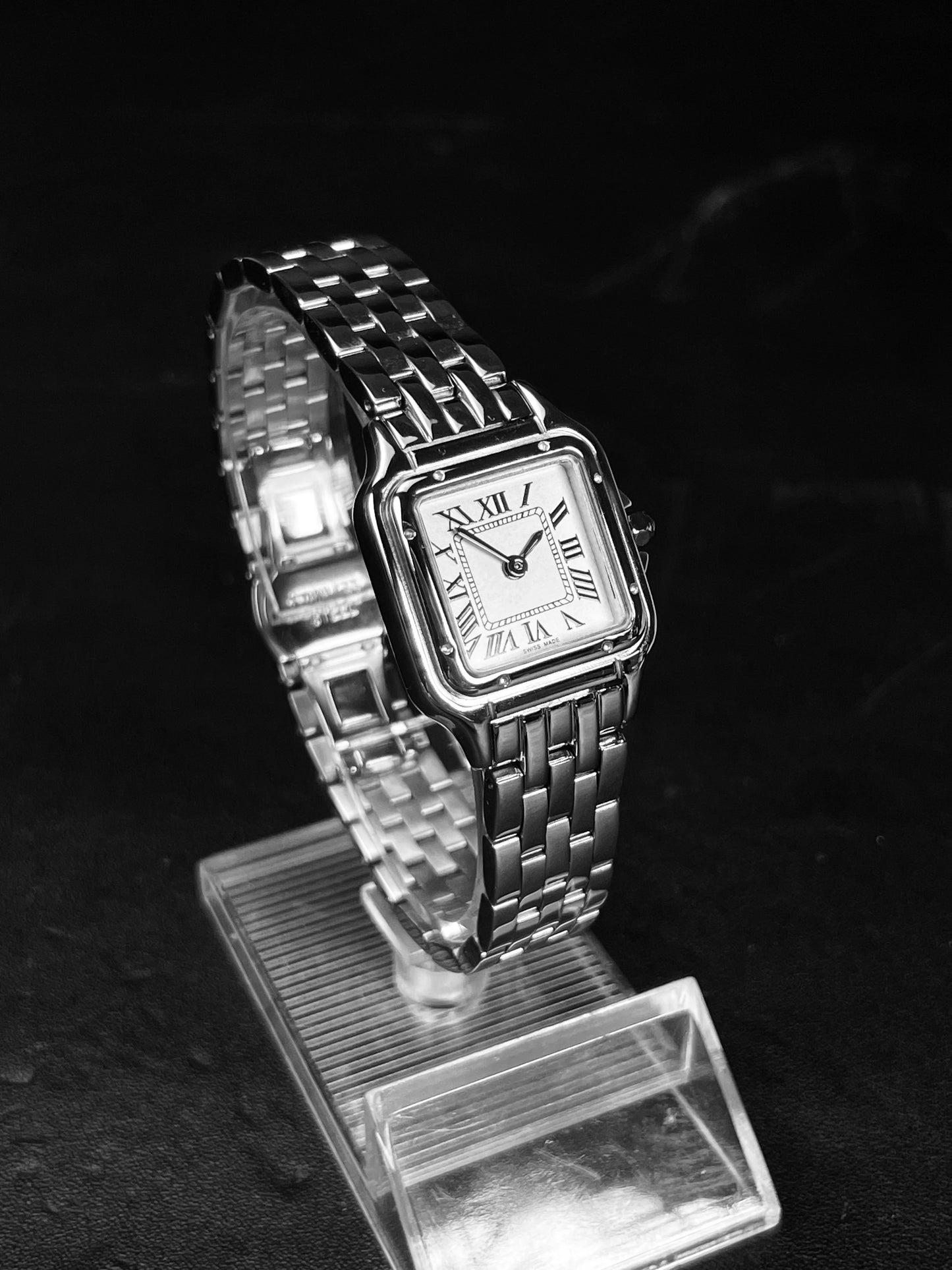 Classic retro square quartz watch with Roman numerals couple watch luxury men's and women's watch stainless steel trendy gift