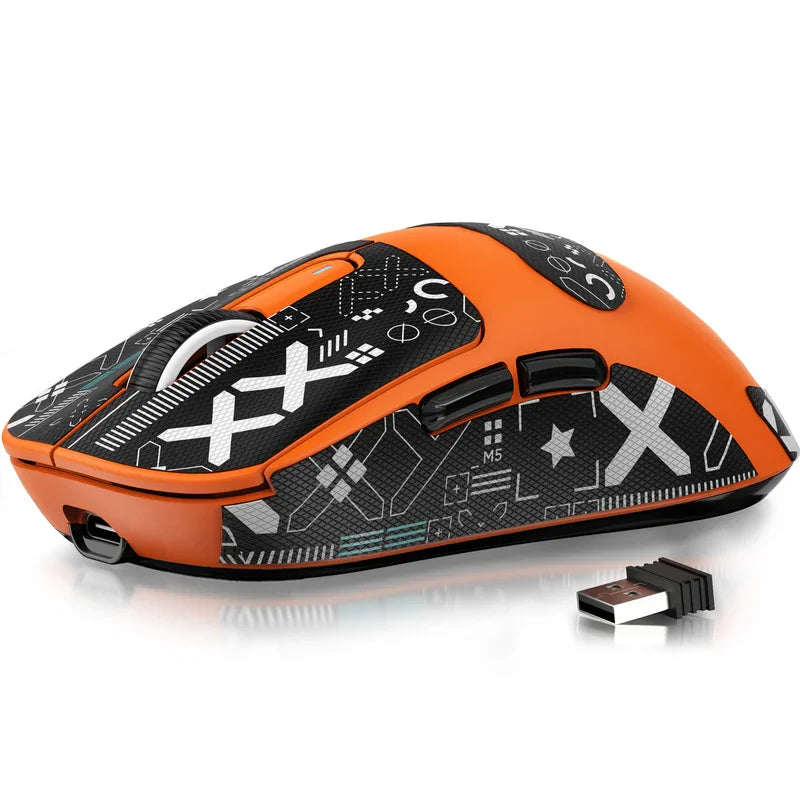 ATTACK SHARK X3 trådløs gamingmus PixArt PAW3395 49g SUPERLIGHT, BT/2.4G trådløs/kablet, 6 justerbare DPI op til 26000