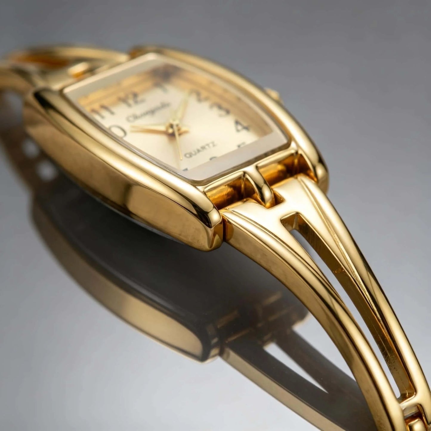 New Women's Bracelet Watch Top Brand Fashion Golden Quartz Ladies Watch Luxury Elegant Female Clock Gift for Woman Reloj Mujer