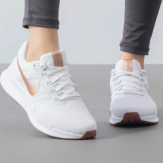 Nike genuine genuine W Nike Run Swift 3 Women's Breathable Running Shoes DR2698-105