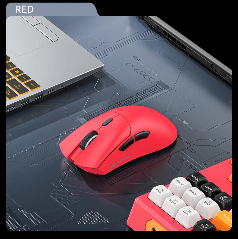 Attack Shark R1 bezdrátová Bluetooth herní myš, virální myš recenzovaná influencery, senzor PAW3311, frekvence odezvy 1000Hz