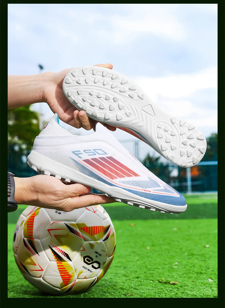 New Men's Soccer Shoes Grass Adult Football Boots FG Ultralight Sport Indoor Cleats Non-Slip Turf Futsal Comfortable  Sneakers