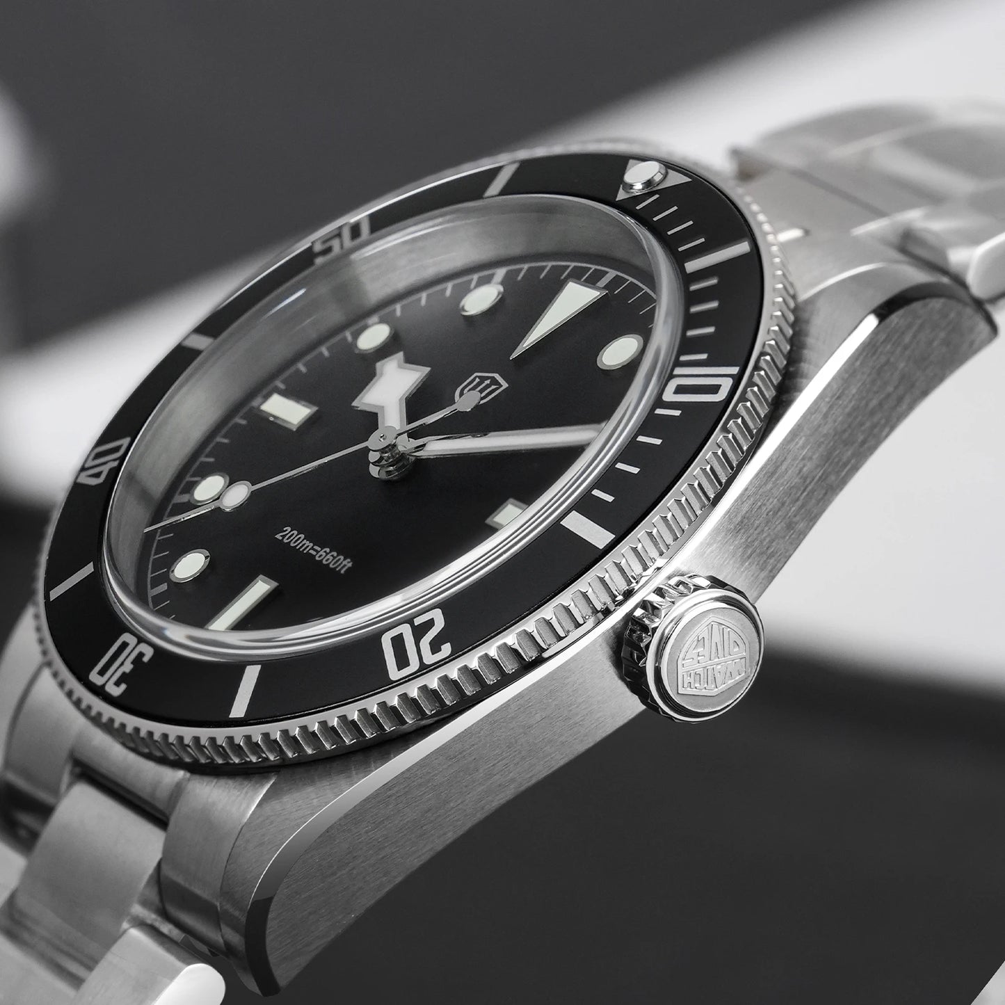 Watchdives WD7922 Quartz Watch VH31 Movement 200m Waterproof Men Watches Sapphire Crystal Luminous Vintage Watches with Gift Box