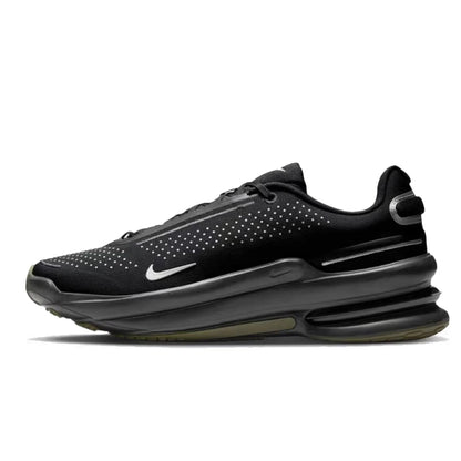 Nike Air Zoom Upturn SC – Bequeme und vielseitige, gepolsterte, rutschfeste und strapazierfähige Low-Top-Wanderschuhe IB2764-102