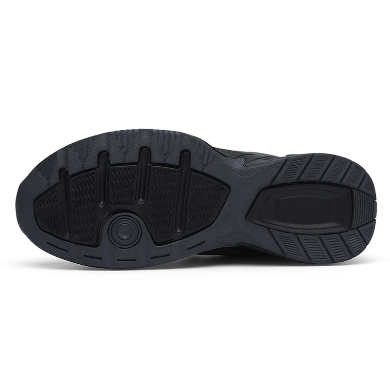 New Fashionable Hiking shoes, Comfortable and Breathable Men's Casual sports shoes, Outdoor walking shoes, black and Gray colors