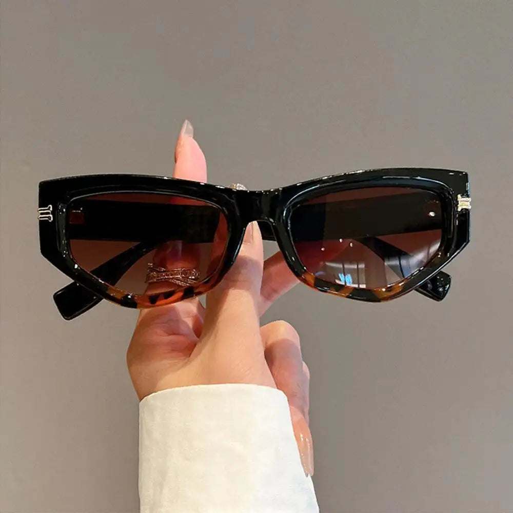 Vintage Cat Eye Sunglasses Men Women New in Fashion Irregular Gradient Eyewear Shades Luxury Brand Designer Sun Glassses 2025
